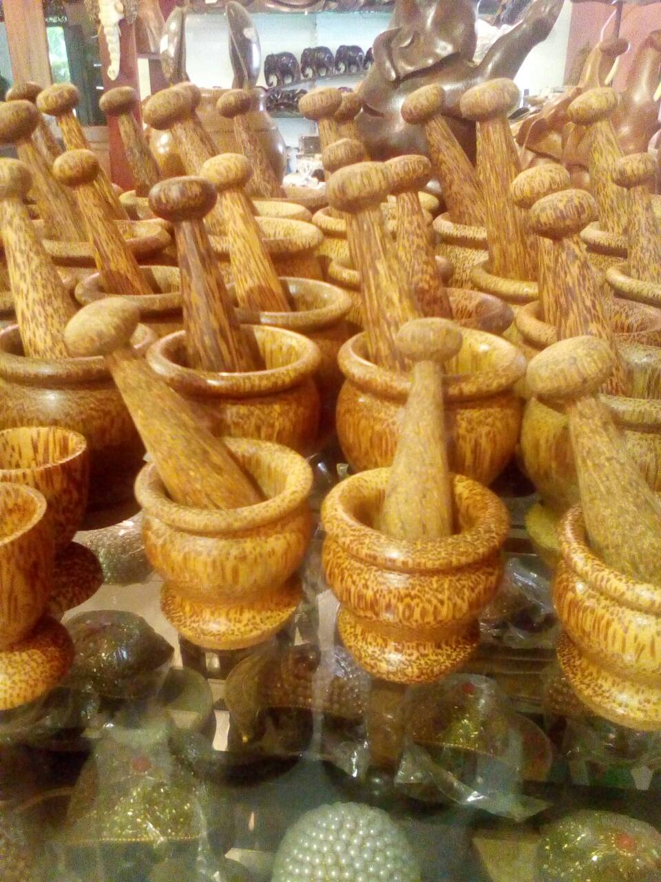 Kitchenware from Coconut, Sri Lanka